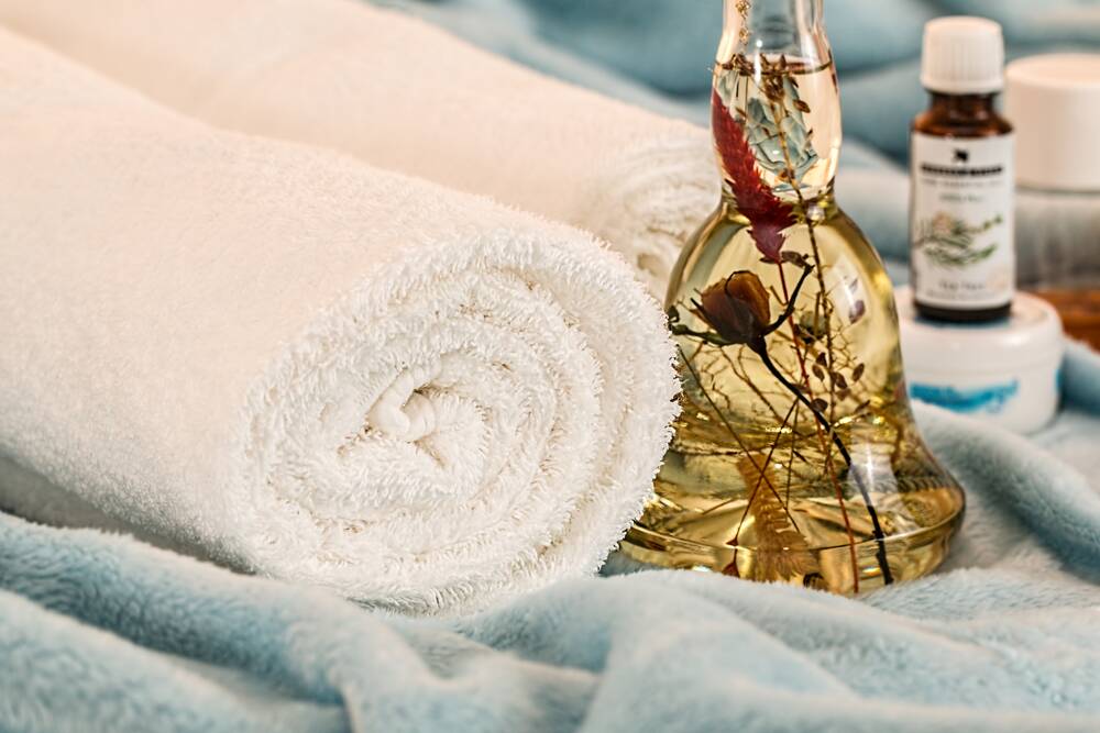 Heilkreide 30min Massage & 20min Wärmepackung